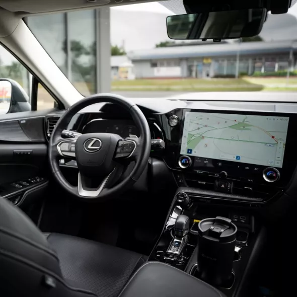 Lexus NX wady i zalety - co cenią kierowcy