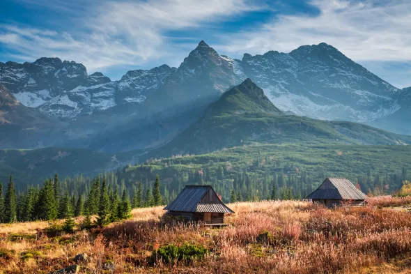 Sunset over a mountain valley in the Tatra Mountains, a scenic road trip destination from Kraków