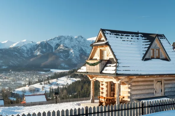  Traditional mountain cabin Tatra winter