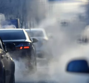 Strefa czystego transportu 2025 w Polsce. Gdzie nie wjedziesz starszym autem?