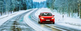 Jak jeździć zimą samochodem?