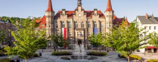 Neogotycki ratusz w Wałbrzychu