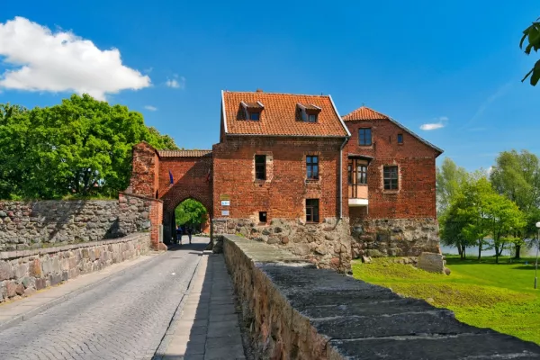 An inconspicuous pentagon of bricks... Sztum - the castle residence and sanatorium of the Teutonic Grand Masters