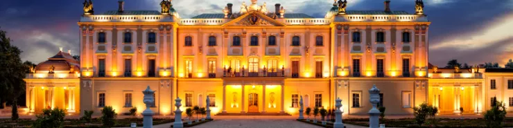 Branicki Palace at night