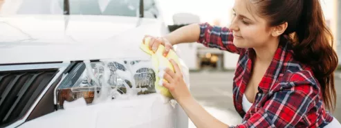 Jak myć auto na myjni w prawidłowy sposób?
