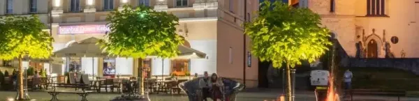 Rynek w Bolesławcu nocą