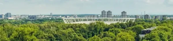 Widok na stadion w Chorzowie i panoramę miasta z lotu ptaka